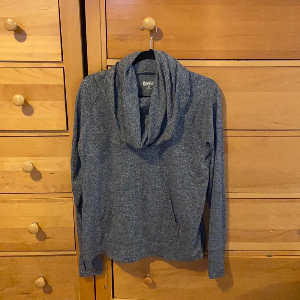 Cowl-neck long sleeve kangaroo pocket top
